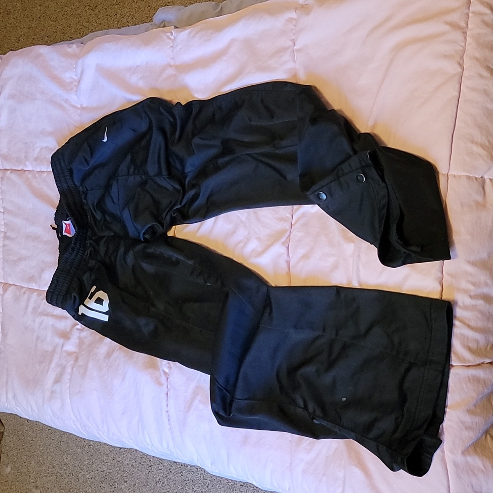 Brand Nike size large color black